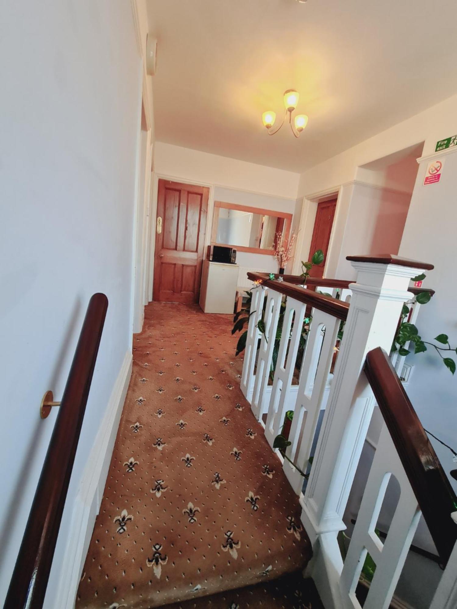 Thornbury Accommodation Burnham-on-Sea Экстерьер фото