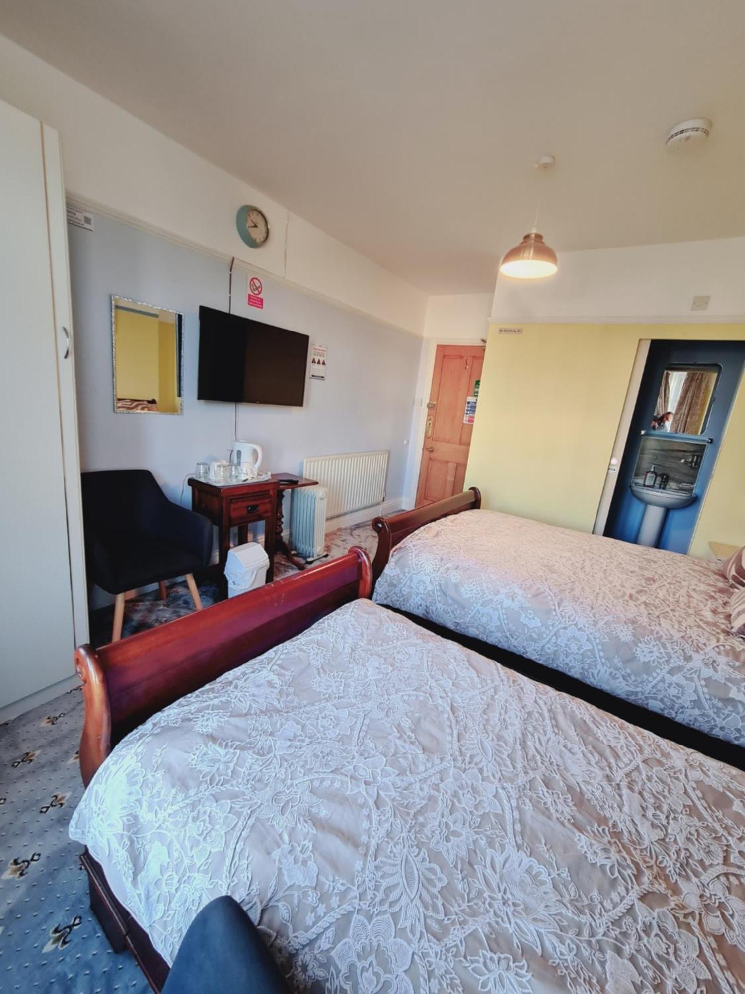 Thornbury Accommodation Burnham-on-Sea Экстерьер фото